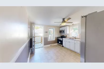 890 Cottage Street, Pawtucket, RI 02861 - Photo 7