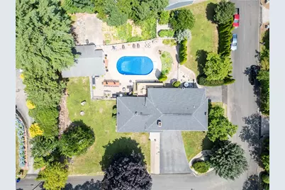 10 Sesame Street, Westerly, RI 02891 - Photo 9