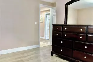 60 Hendrick St, Providence, RI 02908 - Photo 13