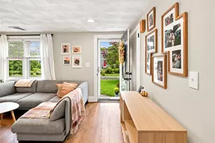 329 Maple St, Warwick, RI 02888 - Photo 5