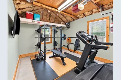 329 Maple Street, Warwick, RI 02888 - Photo 25