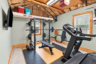 329 Maple St, Warwick, RI 02888 - Photo 25