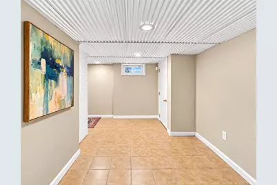 329 Maple Street, Warwick, RI 02888 - Photo 21