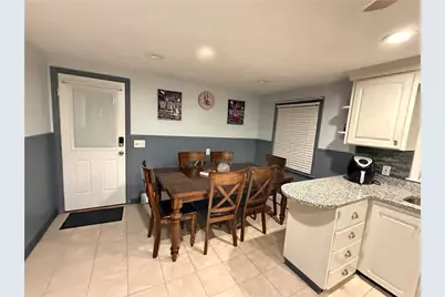 16 Madison Avenue, Cranston, RI 02920 - Photo 3
