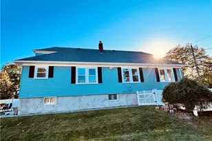 130 N County St, East Providence, RI 02914 - Photo 7