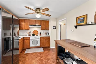 32 San Miguel Dr, Bristol, RI 02809 - Photo 9