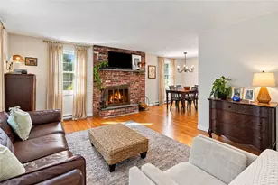 32 San Miguel Dr, Bristol, RI 02809 - Photo 5