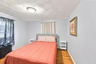 70 Overland Ave, Cranston, RI 02910 - Photo 15