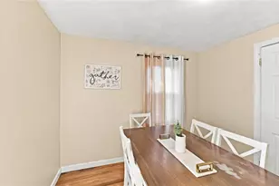 70 Overland Ave, Cranston, RI 02910 - Photo 9
