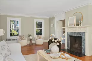 176 Cole Ave, Providence, RI 02906 - Photo 7
