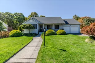 15 Primrose Dr, Cranston, RI 02921 - Photo 1