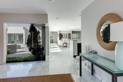 111 Ocean Avenue, Newport, RI 02840 - Photo 11