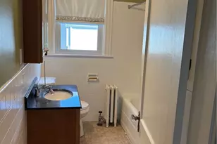 2045 Cranston St, Cranston, RI 02920 - Photo 15