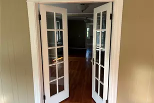 2045 Cranston St, Cranston, RI 02920 - Photo 7