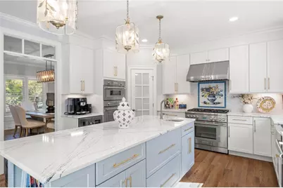 118 Cardinal Road, Cranston, RI 02921 - Photo 9