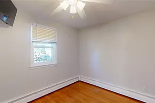 147 Southern St, Cranston, RI 02920 - Photo 9