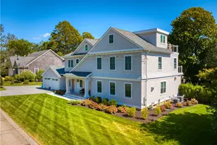 11 Shields St, Newport, RI 02840 - Photo 3