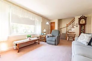 23 Scotland Rd, Cranston, RI 02920 - Photo 11