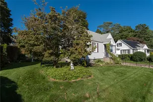 23 Scotland Rd, Cranston, RI 02920 - Photo 5