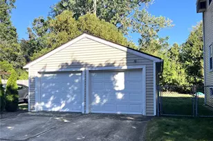 46 Errol St, Warwick, RI 02888 - Photo 3