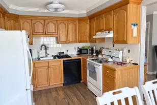 583 Pocasset Ct, Warwick, RI 02886 - Photo 5