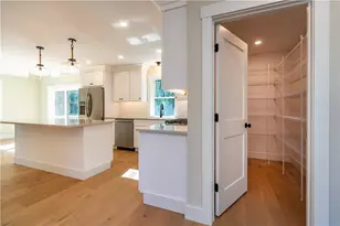 216 S Pier Rd, Narragansett, RI 02882 - Photo 17