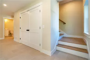 216 S Pier Rd, Narragansett, RI 02882 - Photo 29