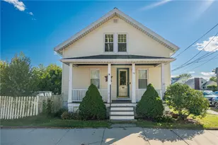 79 Carter Ave, Pawtucket, RI 02861 - Photo 1