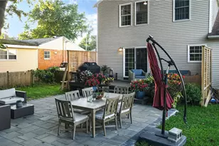67 Liberty St, Portsmouth, RI 02871 - Photo 33