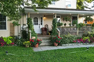 67 Liberty St, Portsmouth, RI 02871 - Photo 3