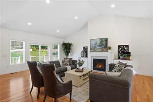 1291 Central Ave, Johnston, RI 02919 - Photo 5