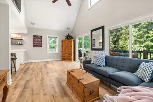 1370 Boston Neck Rd, Narragansett, RI 02874 - Photo 7