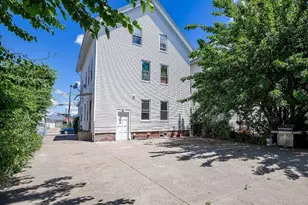 96 Centre St, Pawtucket, RI 02860 - Photo 13