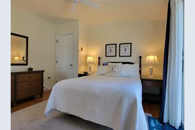 152 Tuckerman Avenue #16, Middletown, RI 02842 - Photo 17