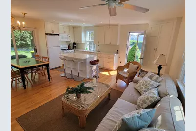 152 Tuckerman Avenue #16, Middletown, RI 02842 - Photo 11