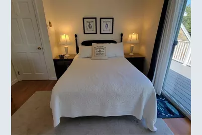 152 Tuckerman Avenue #16, Middletown, RI 02842 - Photo 15
