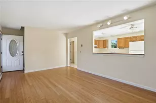 2 Surrey Dr, Westerly, RI 02891 - Photo 7