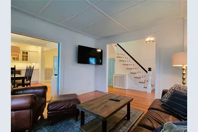 19 Carroll Avenue, Newport, RI 02840 - Photo 7