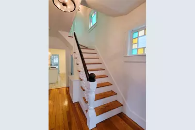 19 Carroll Avenue, Newport, RI 02840 - Photo 5