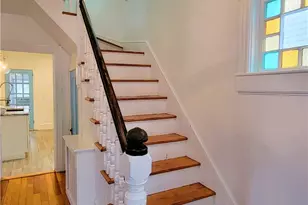 19 Carroll Ave, Newport, RI 02840 - Photo 5