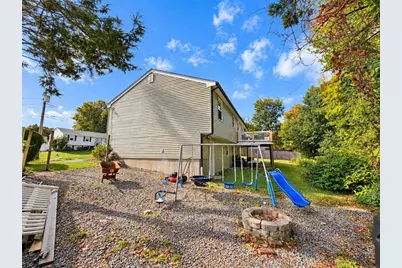 76 Verdant Drive, Cranston, RI 02920 - Photo 21