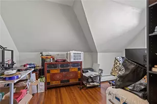 130 Elmgrove Ave, Providence, RI 02906 - Photo 35