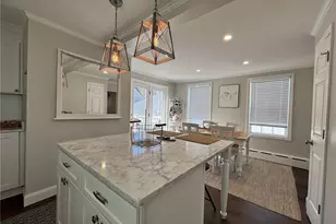 45 Extension St, Newport, RI 02840 - Photo 7