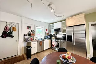 137 Sutton St, Providence, RI 02903 - Photo 5