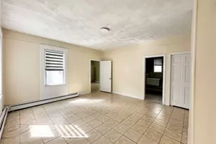137 Sutton St, Providence, RI 02903 - Photo 33
