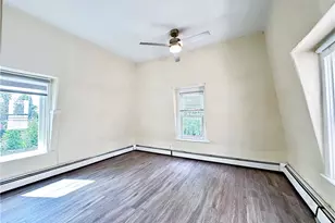 137 Sutton St, Providence, RI 02903 - Photo 19