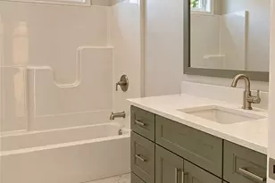 226 Jastram St, Providence, RI 02908 - Photo 15