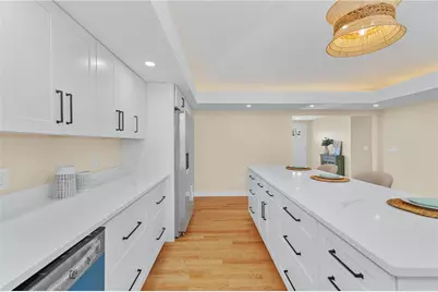 327 Shamrock Drive, Warwick, RI 02886 - Photo 7