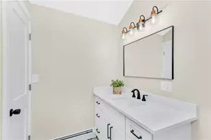 327 Shamrock Dr, Warwick, RI 02886 - Photo 15