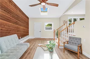327 Shamrock Dr, Warwick, RI 02886 - Photo 3